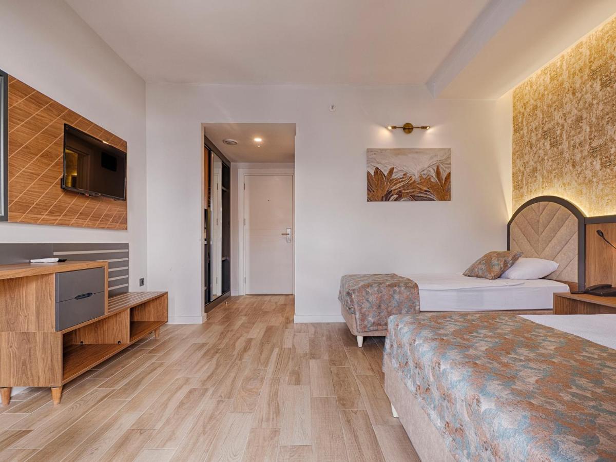 Grand Uysal Beach & Spa Hotel 阿拉尼亚 外观 照片