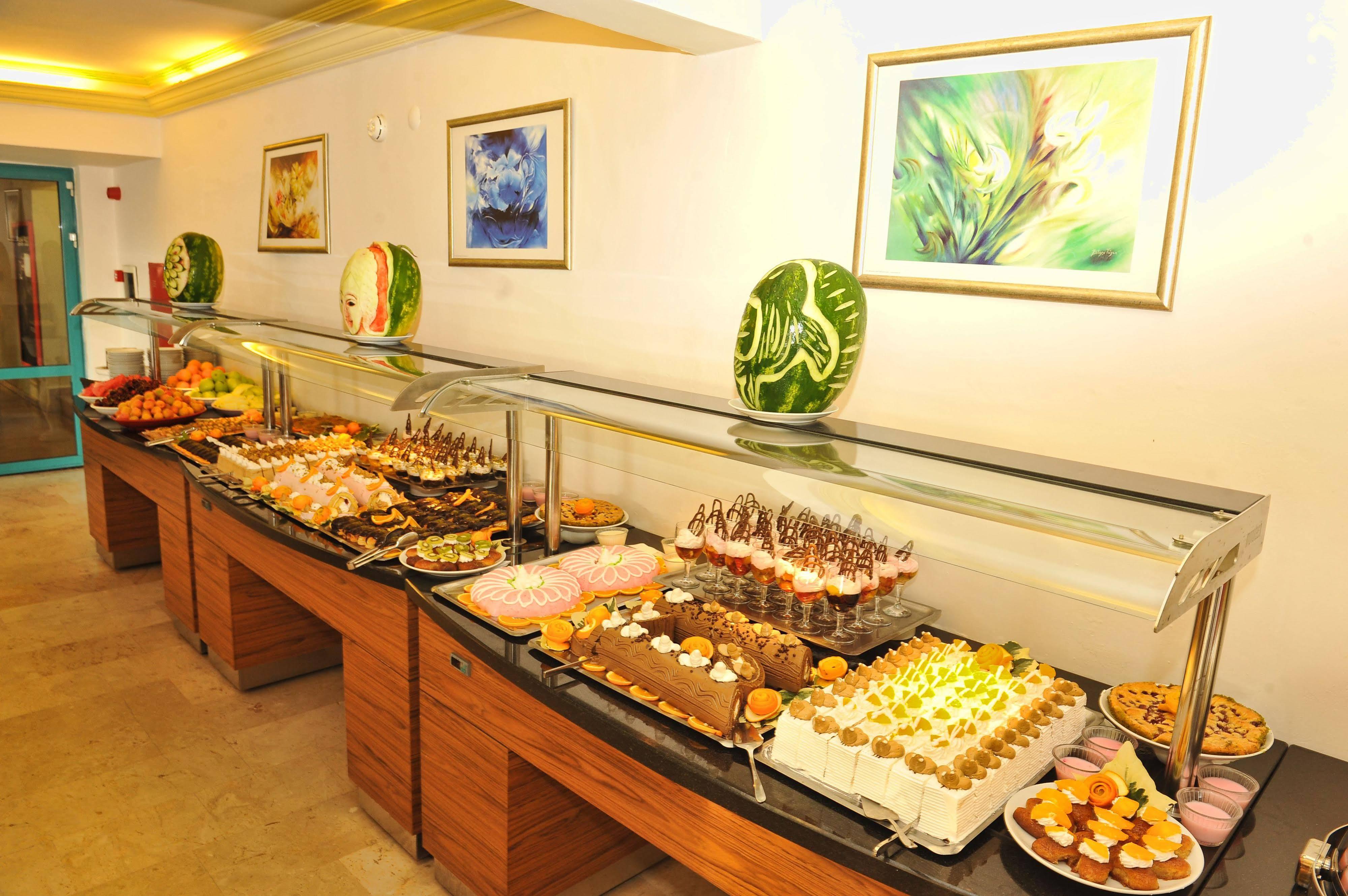 Grand Uysal Beach & Spa Hotel 阿拉尼亚 外观 照片
